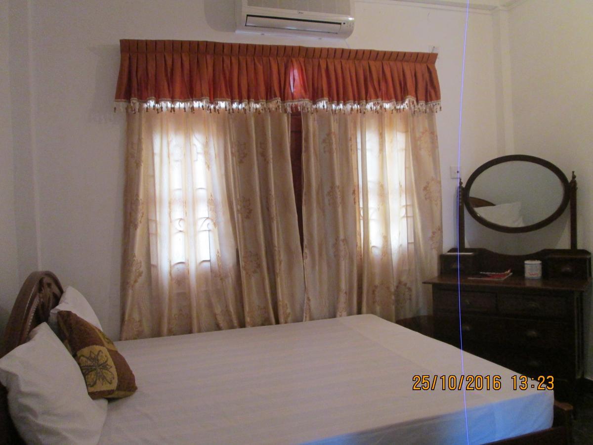 Hotel Blue Whale Jaffna Eksteriør billede