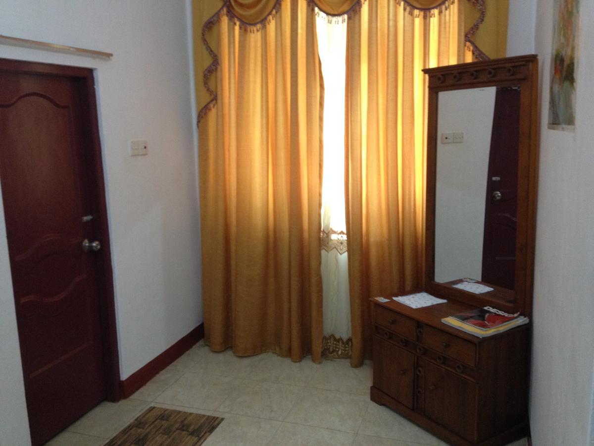 Hotel Blue Whale Jaffna Eksteriør billede